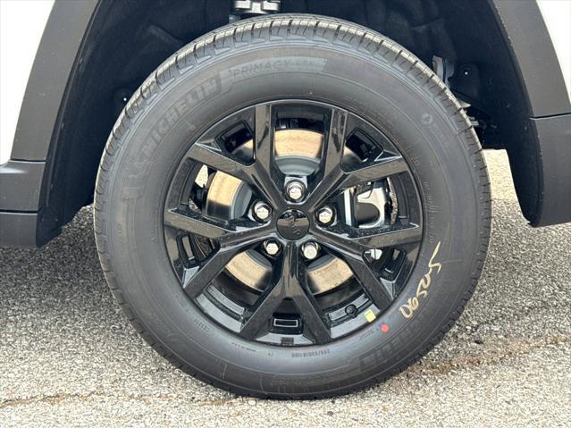 new 2025 Jeep Grand Cherokee L car, priced at $48,135