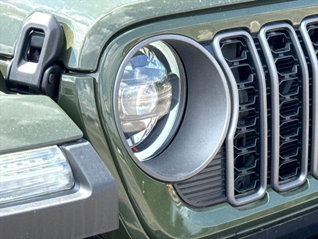 new 2024 Jeep Gladiator car, priced at $69,805