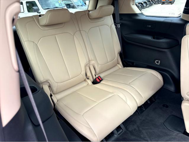 used 2021 Jeep Grand Cherokee L car, priced at $31,993