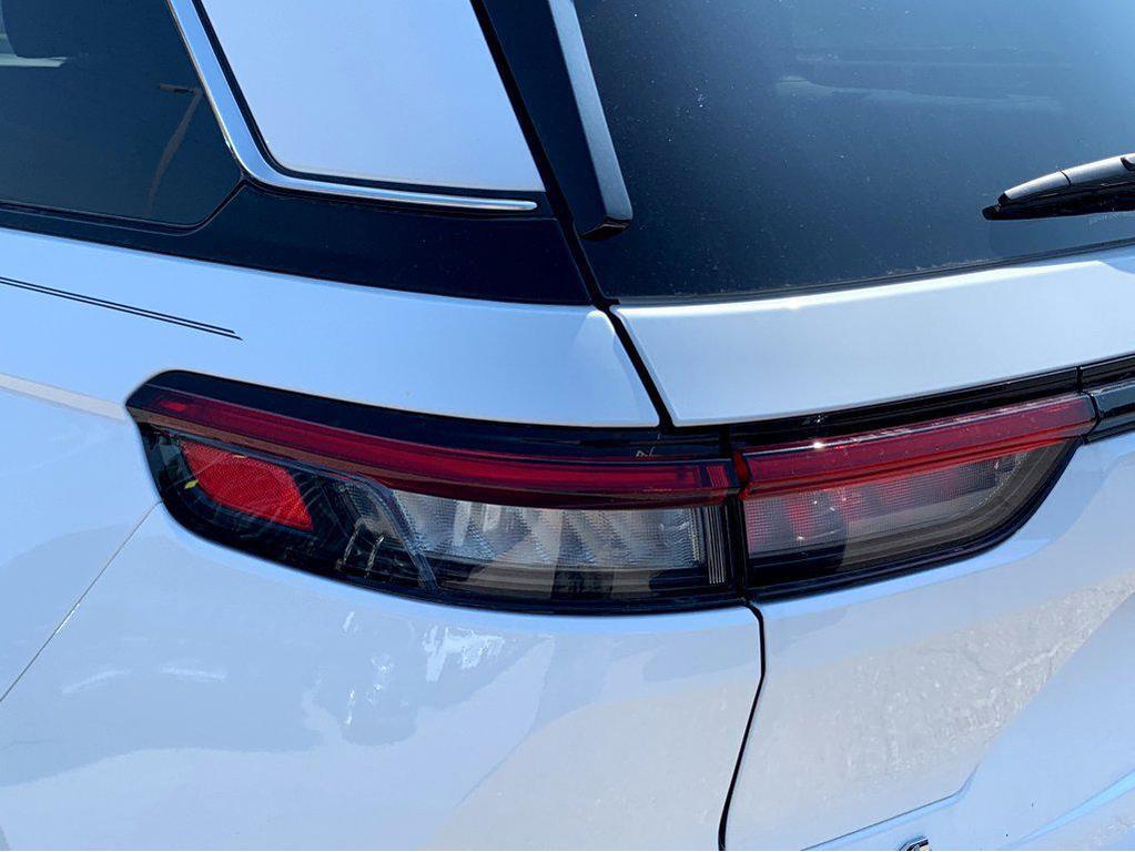 new 2025 Jeep Grand Cherokee car, priced at $41,780