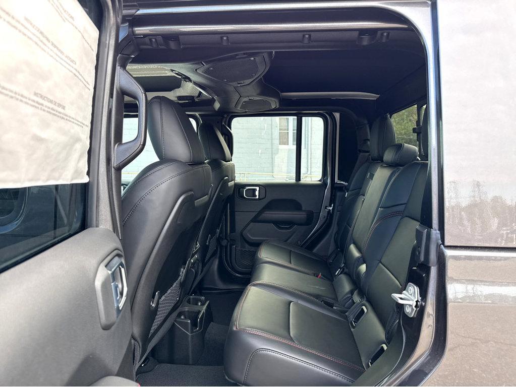 new 2025 Jeep Gladiator car, priced at $64,785