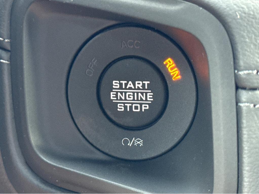 new 2025 Jeep Gladiator car, priced at $64,785