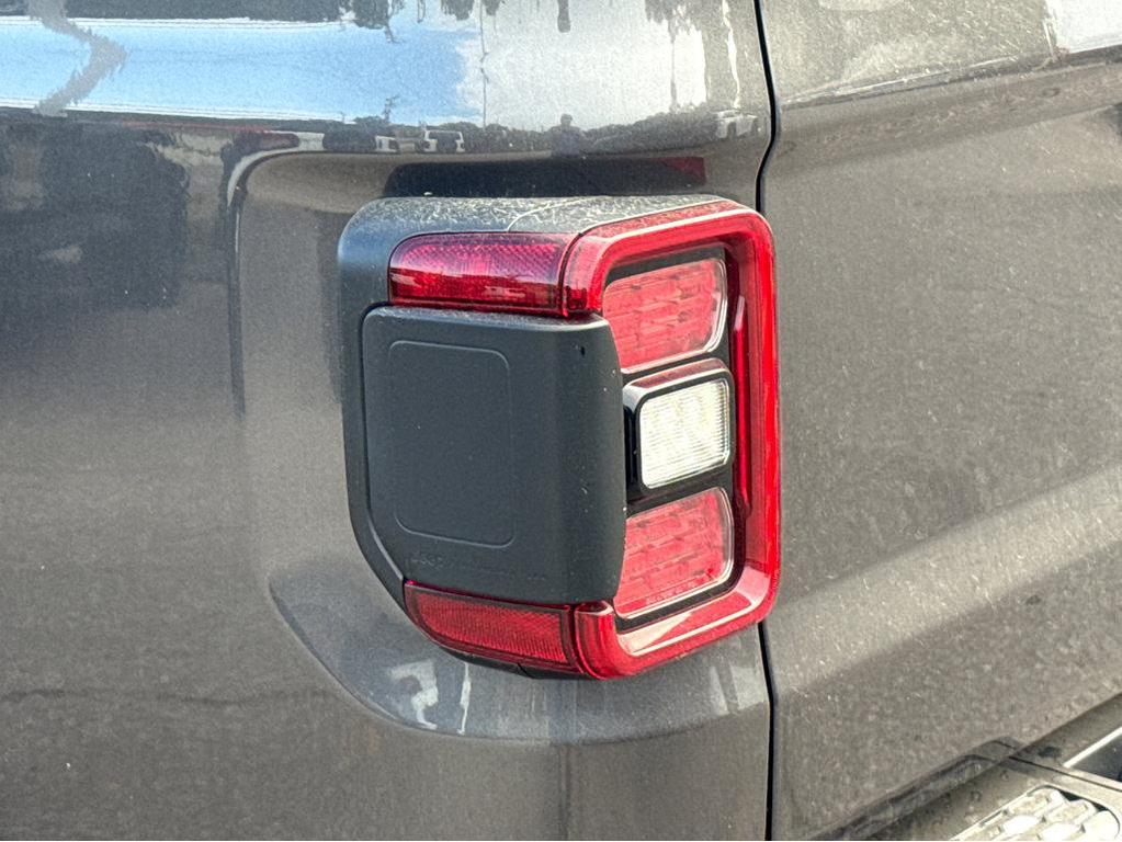 new 2025 Jeep Gladiator car, priced at $64,785