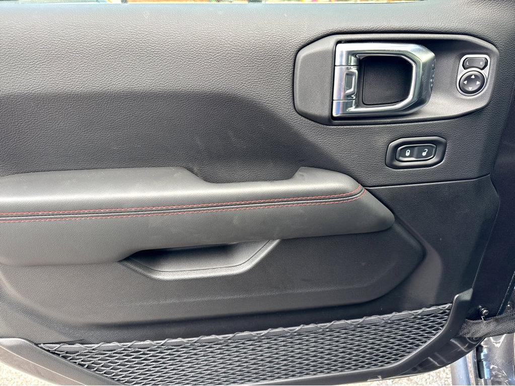 new 2025 Jeep Gladiator car, priced at $64,785