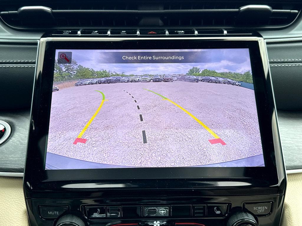 new 2025 Jeep Grand Cherokee car, priced at $52,735