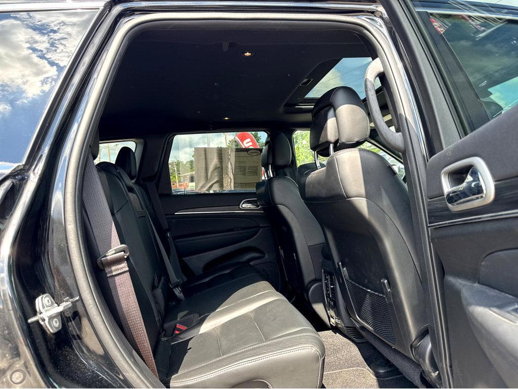 used 2022 Jeep Grand Cherokee car, priced at $29,800