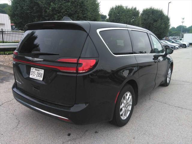 used 2023 Chrysler Pacifica car, priced at $24,995