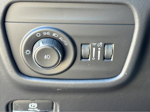 new 2025 Jeep Grand Cherokee car, priced at $66,055