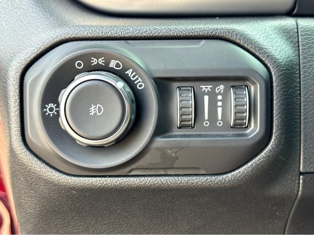 used 2021 Jeep Wrangler Unlimited car, priced at $31,990