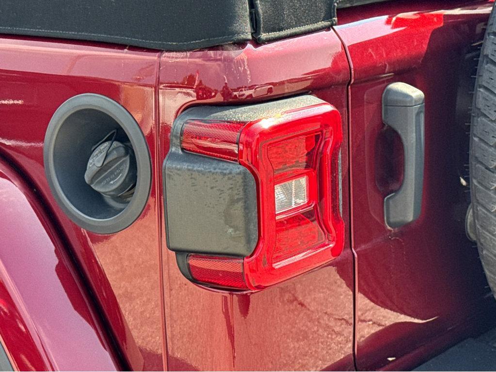 used 2021 Jeep Wrangler Unlimited car, priced at $31,990