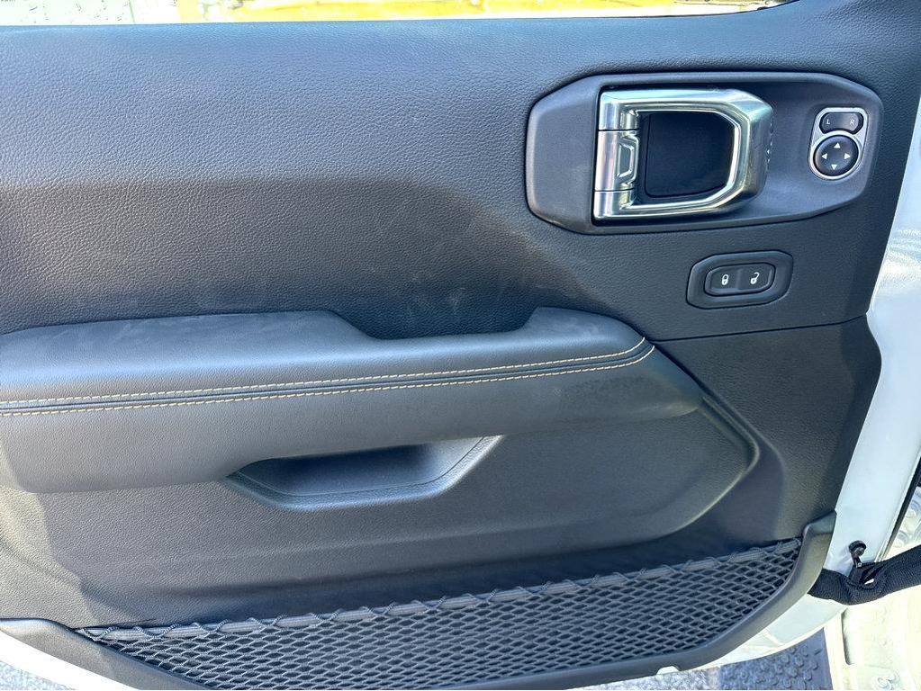 new 2025 Jeep Wrangler car, priced at $58,355