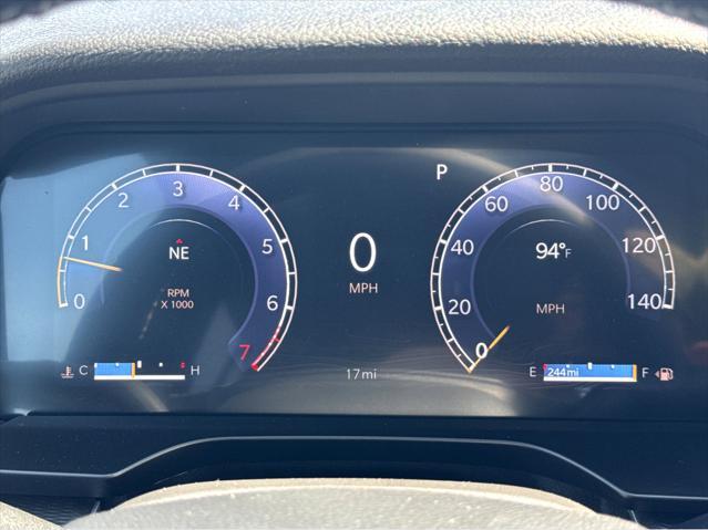 new 2025 Jeep Grand Cherokee car, priced at $49,370