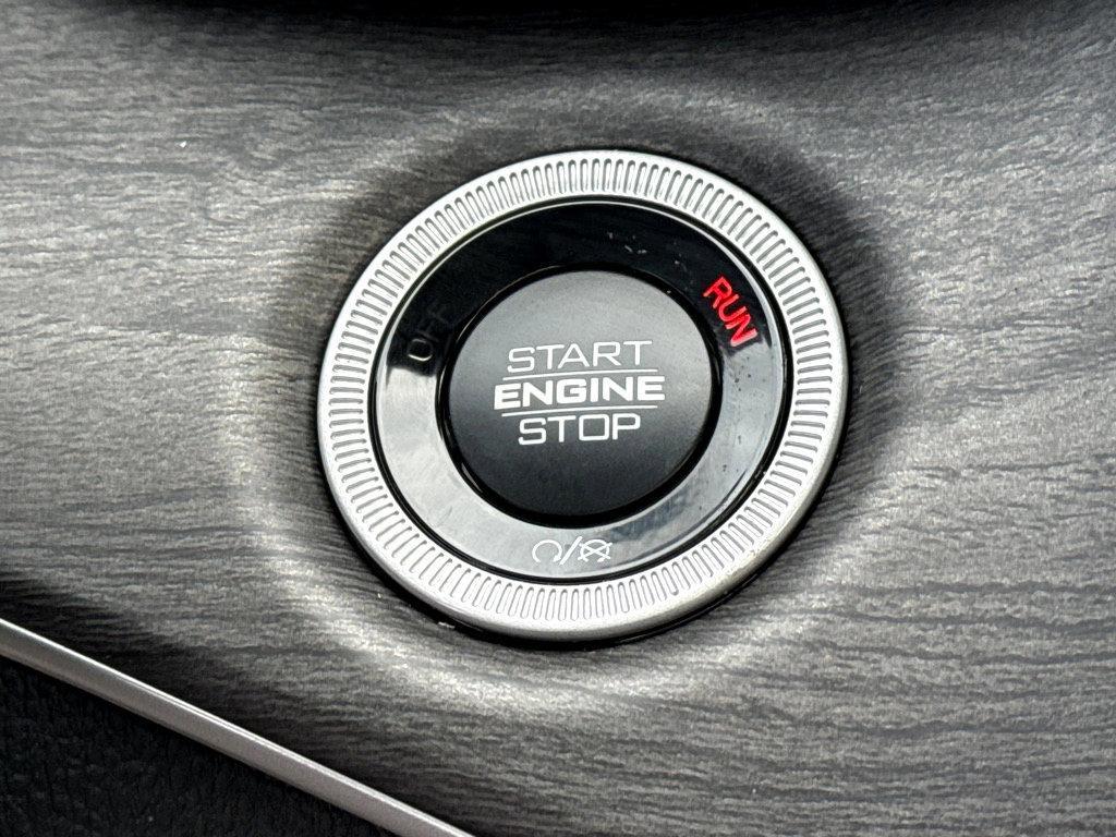new 2025 Jeep Grand Cherokee car, priced at $52,935