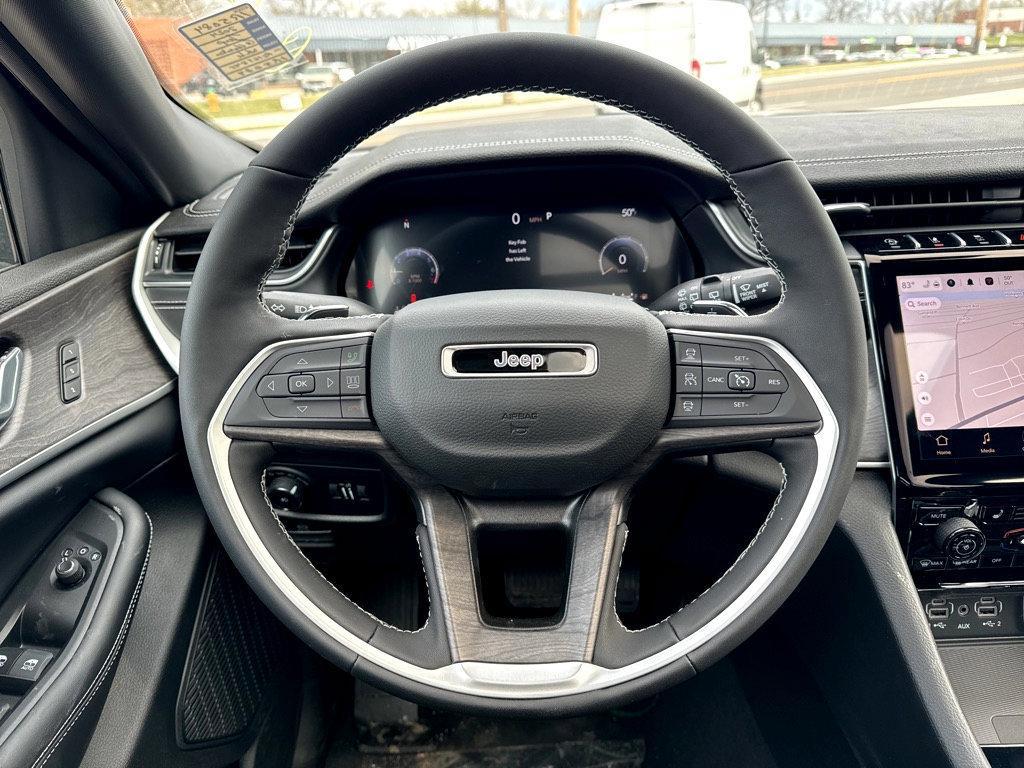 new 2025 Jeep Grand Cherokee car, priced at $52,935