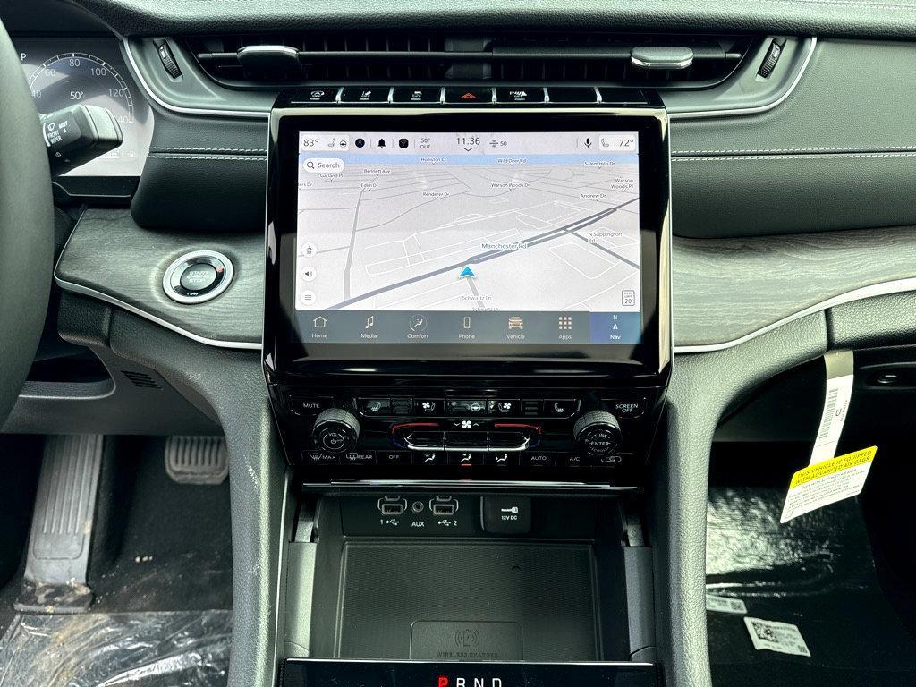 new 2025 Jeep Grand Cherokee car, priced at $52,935