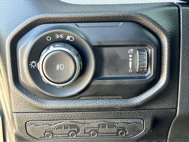 new 2025 Jeep Wrangler car, priced at $38,880