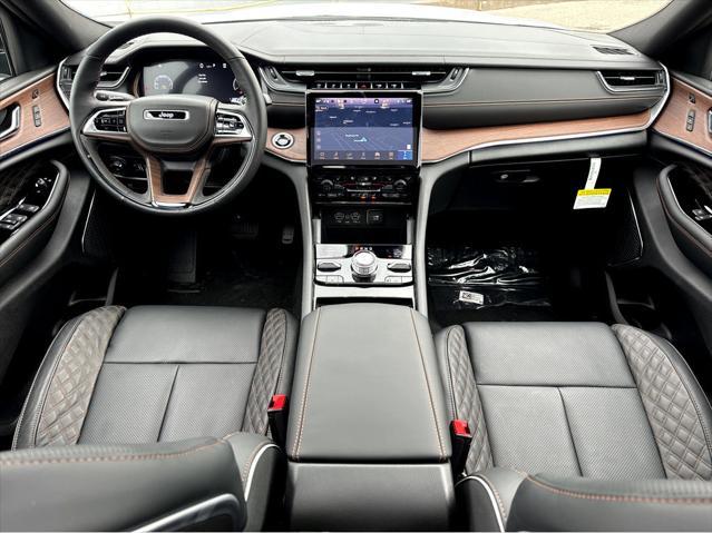 new 2025 Jeep Grand Cherokee car, priced at $60,980