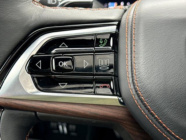 new 2025 Jeep Grand Cherokee car, priced at $60,980