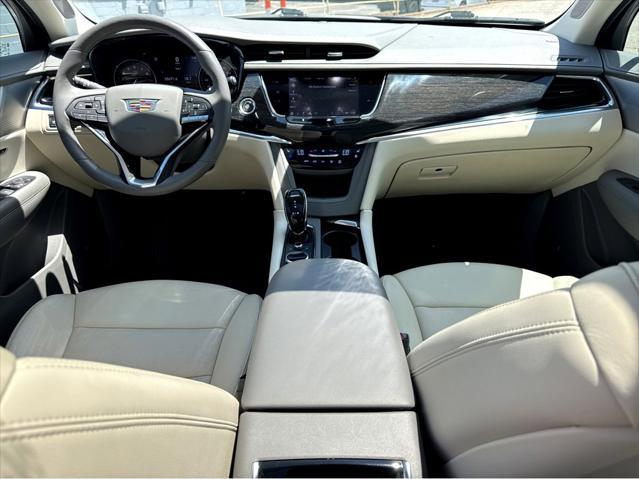 used 2020 Cadillac XT6 car, priced at $33,866