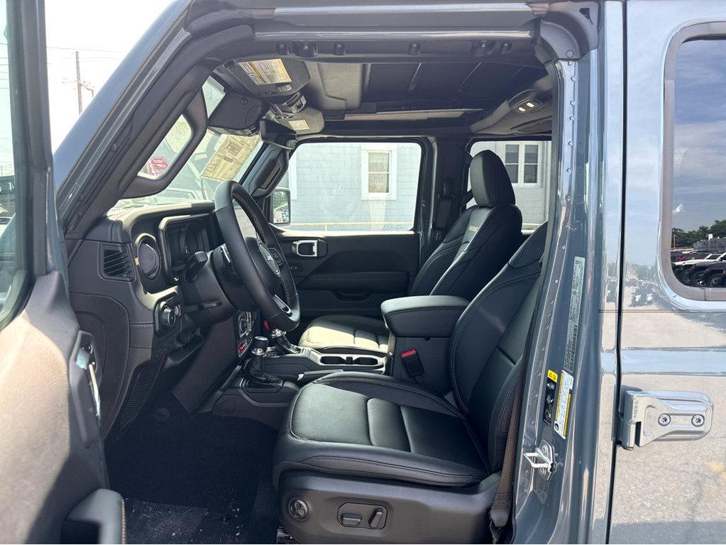 new 2025 Jeep Wrangler car, priced at $106,580