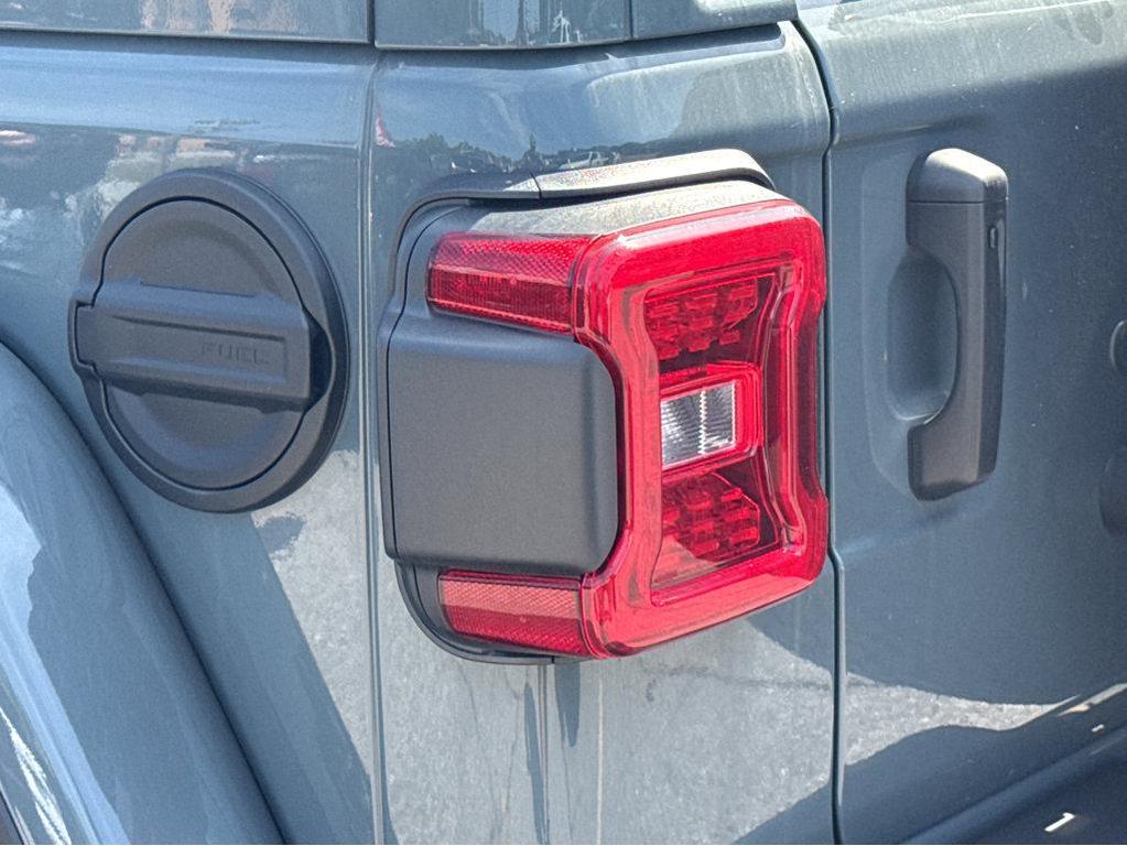 new 2025 Jeep Wrangler car, priced at $106,580
