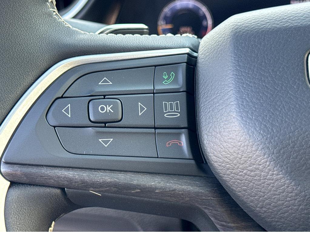 used 2023 Jeep Grand Cherokee L car, priced at $36,903
