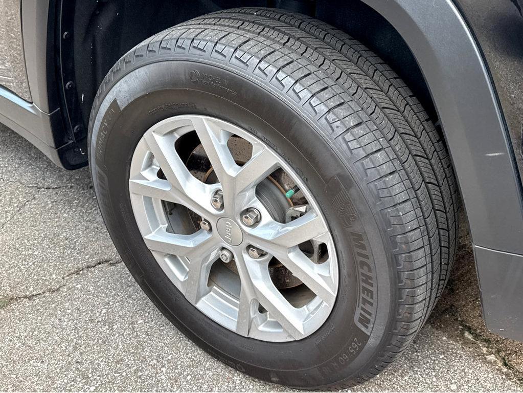 used 2023 Jeep Grand Cherokee L car, priced at $38,249