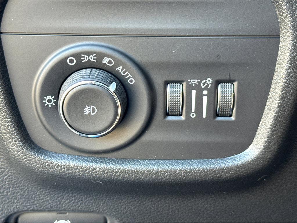 used 2023 Jeep Grand Cherokee L car, priced at $36,903