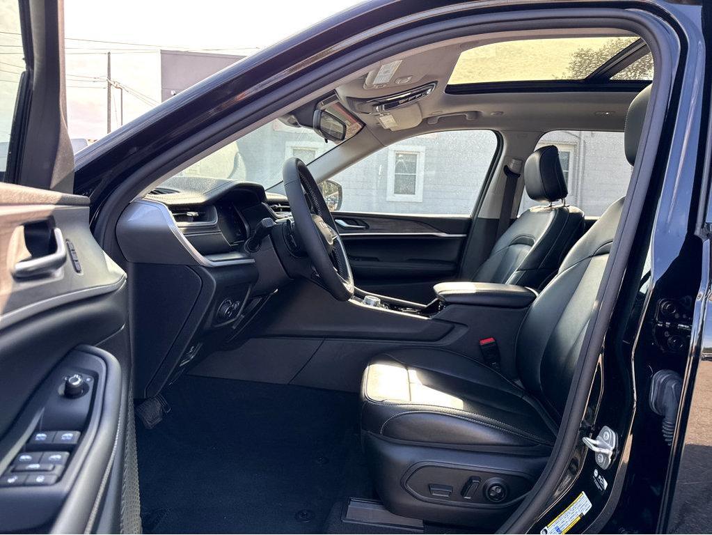 used 2023 Jeep Grand Cherokee L car, priced at $36,903
