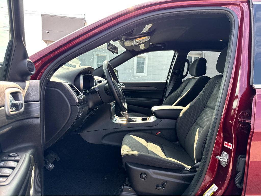 used 2020 Jeep Grand Cherokee car, priced at $20,779