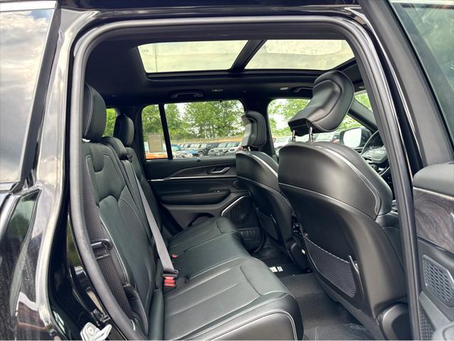 new 2025 Jeep Grand Cherokee car, priced at $63,790