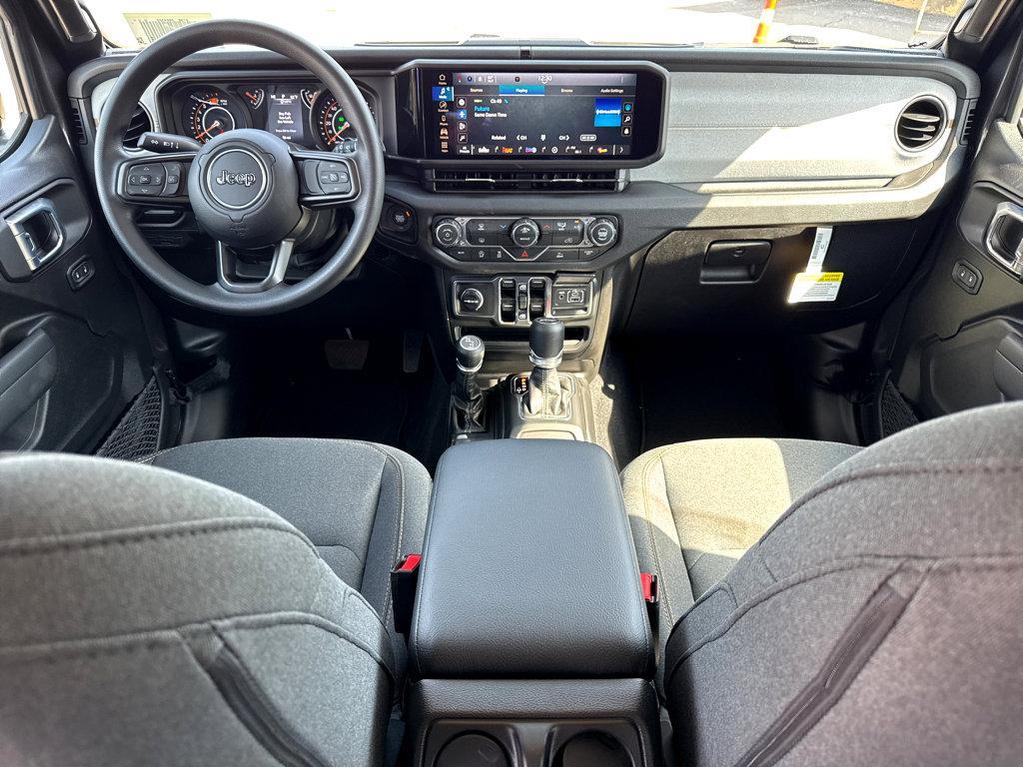 new 2026 Jeep Wrangler car, priced at $44,570