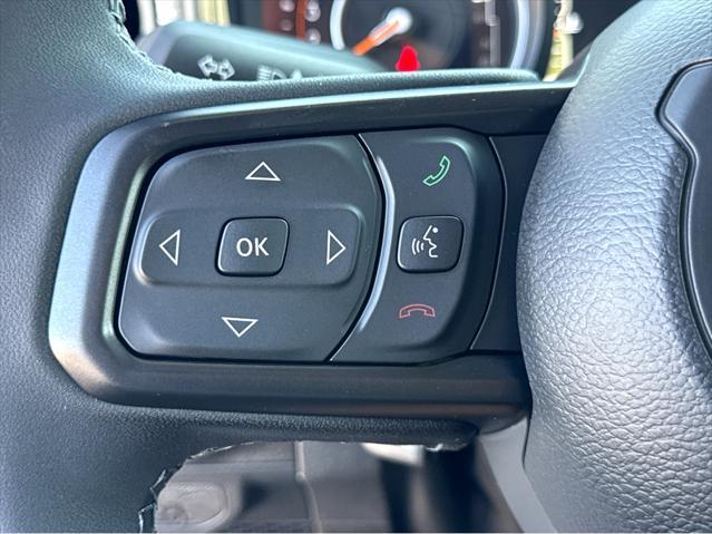 new 2025 Jeep Wrangler car, priced at $46,785