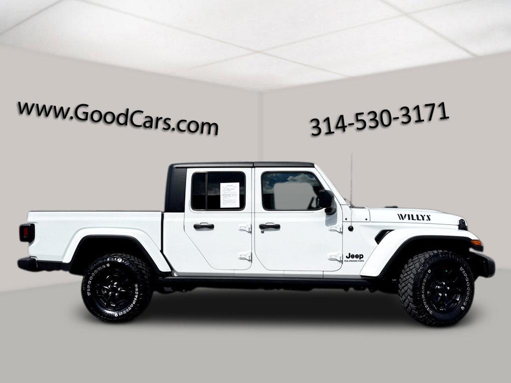 used 2022 Jeep Gladiator car, priced at $35,621