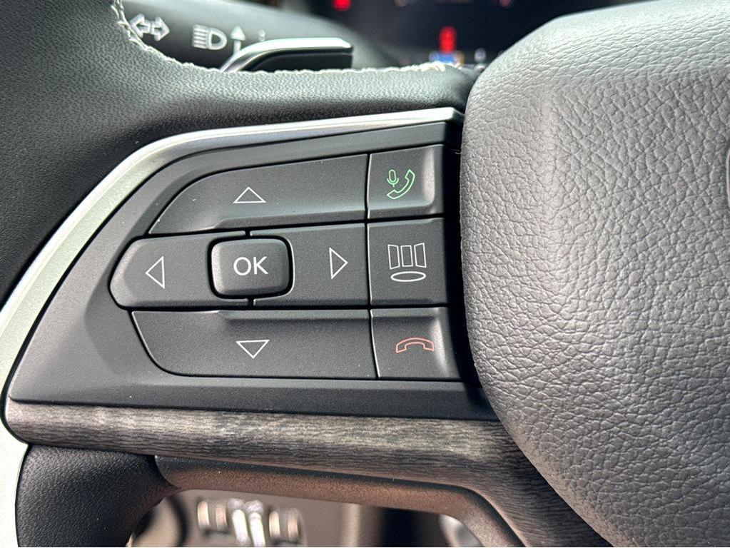 new 2025 Jeep Grand Cherokee L car, priced at $55,035