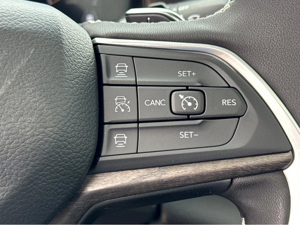 new 2025 Jeep Grand Cherokee L car, priced at $55,035