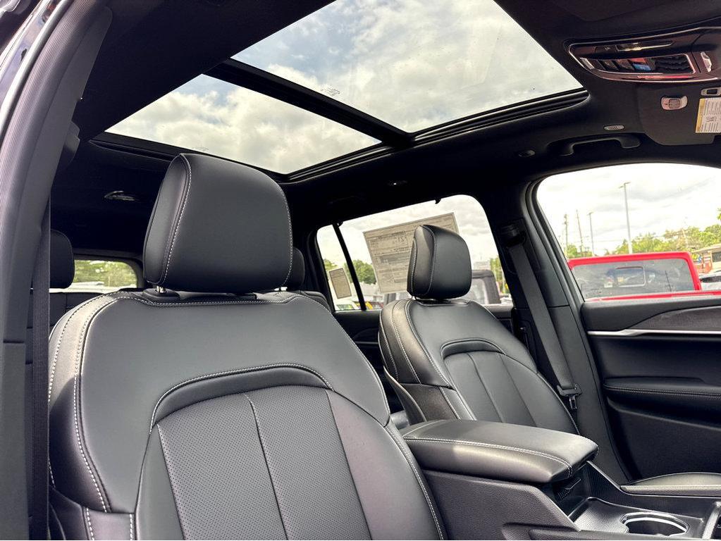 new 2025 Jeep Grand Cherokee L car, priced at $55,035
