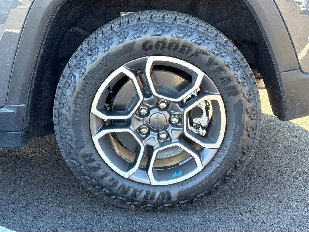 used 2022 Jeep Grand Cherokee 4xe car, priced at $34,700