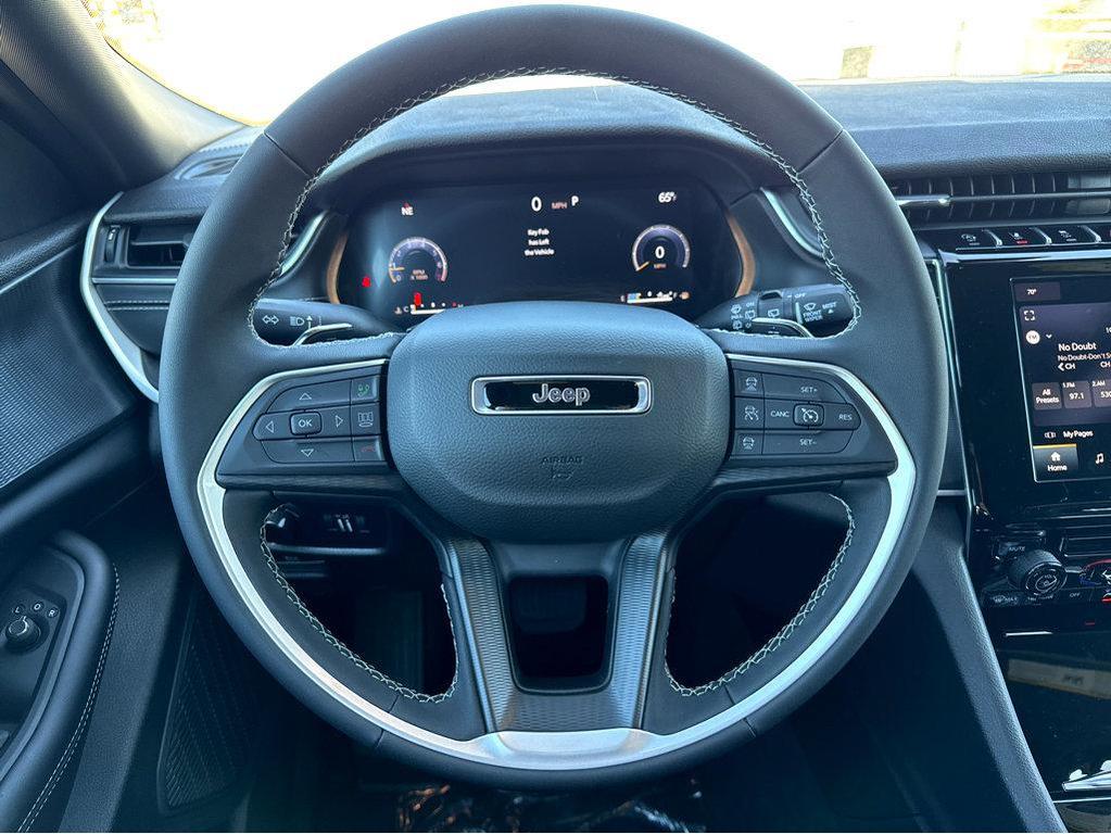 new 2025 Jeep Grand Cherokee L car, priced at $43,530
