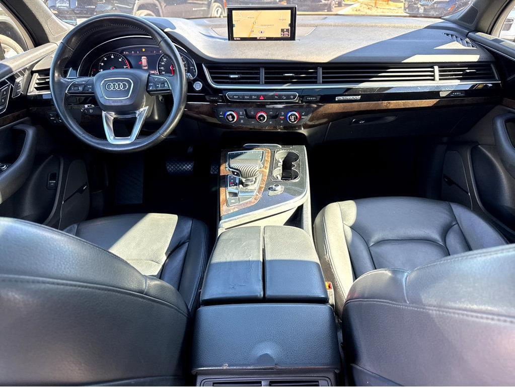 used 2017 Audi Q7 car, priced at $15,400