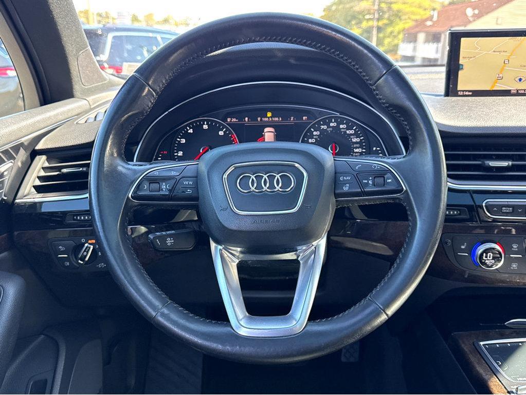 used 2017 Audi Q7 car, priced at $15,400