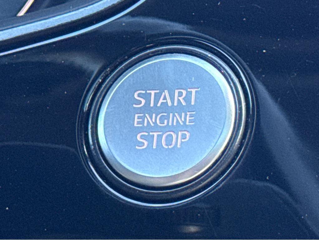 used 2017 Audi Q7 car, priced at $15,400