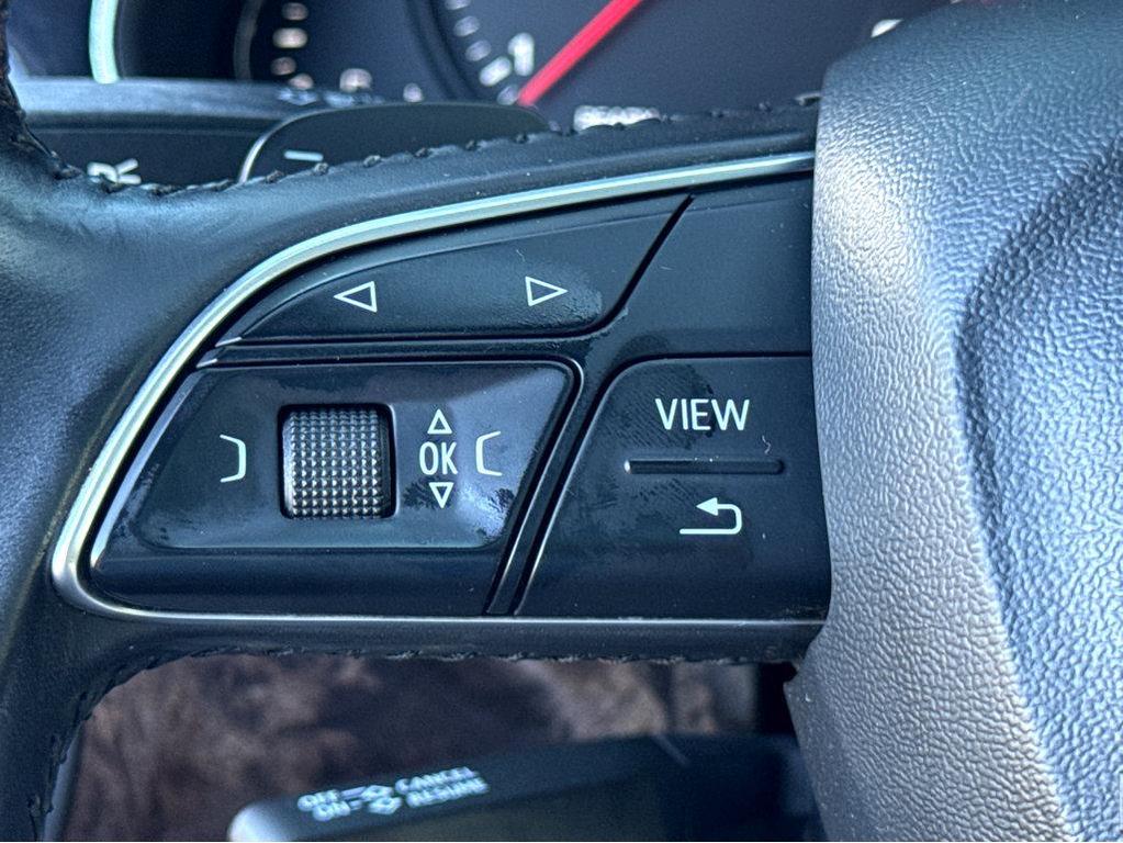 used 2017 Audi Q7 car, priced at $15,400