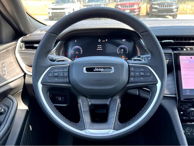 new 2025 Jeep Grand Cherokee car, priced at $50,010