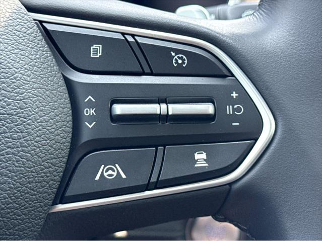 used 2022 Hyundai Santa Fe car, priced at $25,010