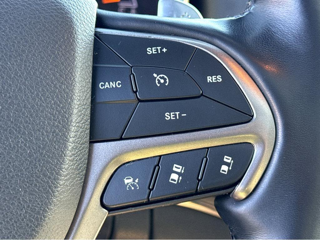 used 2020 Jeep Grand Cherokee car, priced at $23,883