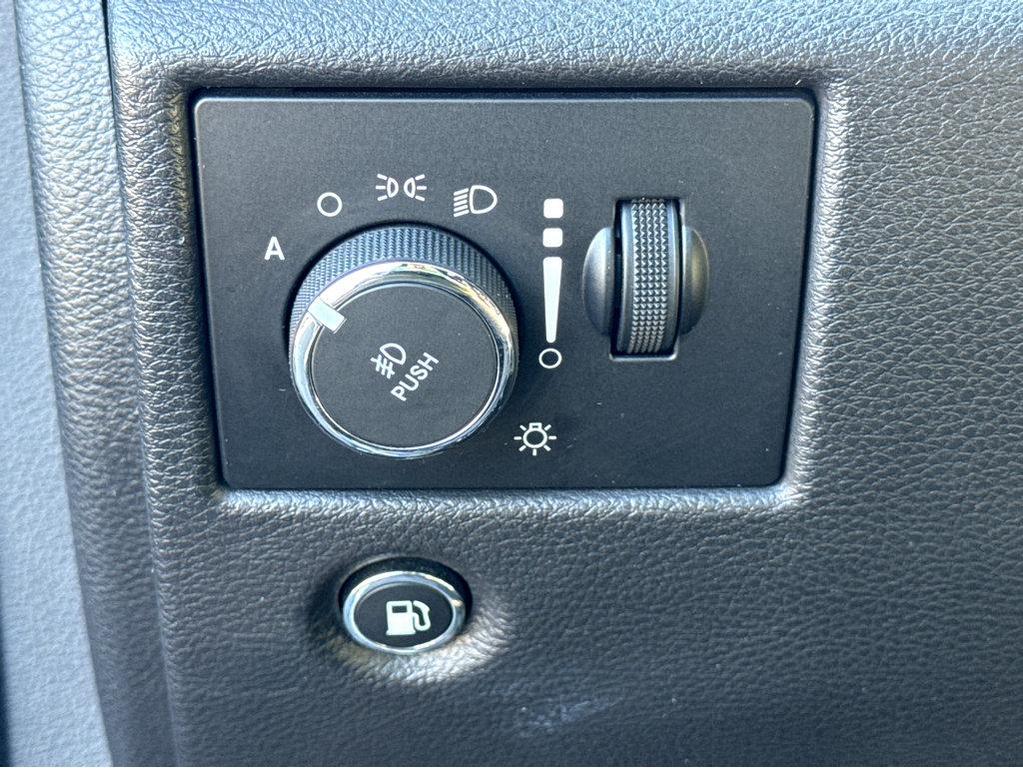 used 2020 Jeep Grand Cherokee car, priced at $23,883