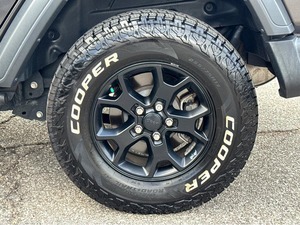used 2020 Jeep Wrangler Unlimited car, priced at $31,851