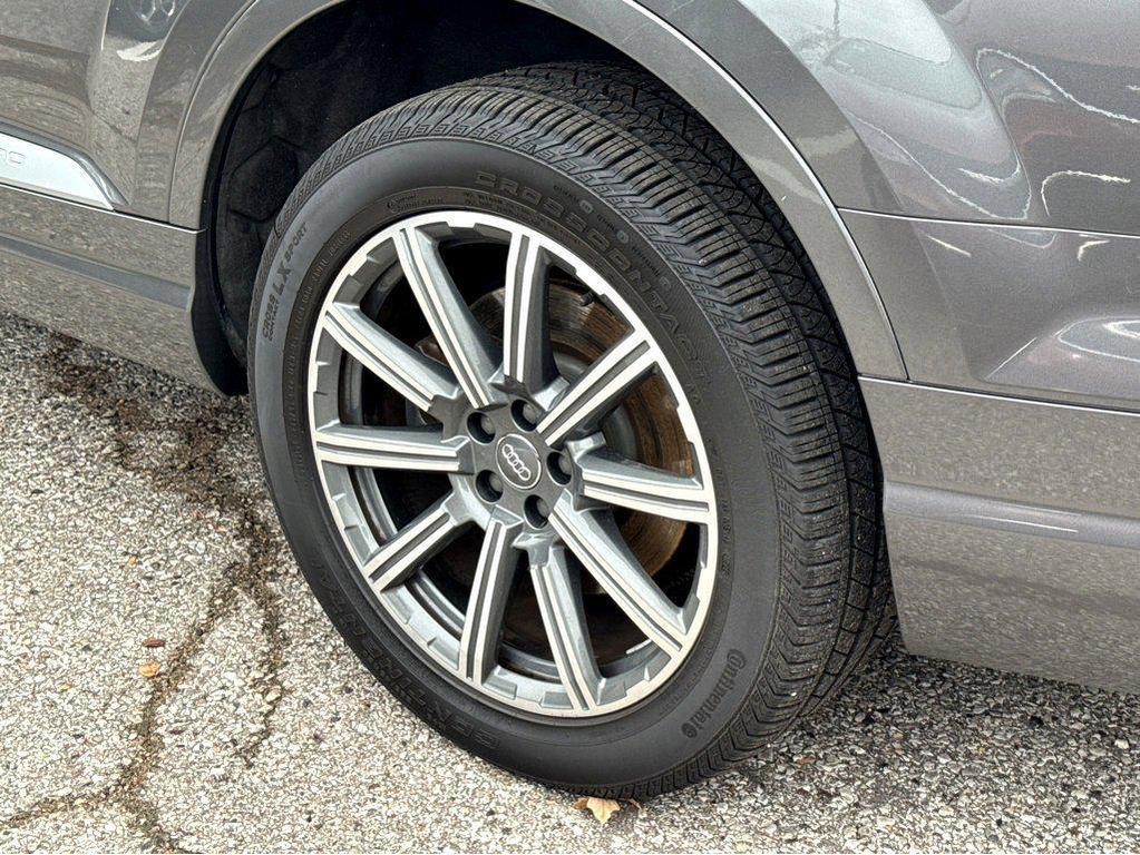 used 2019 Audi Q7 car, priced at $18,992