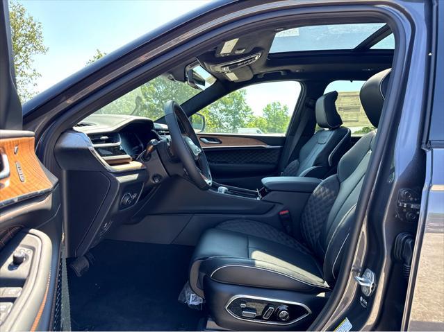 new 2025 Jeep Grand Cherokee L car, priced at $73,850